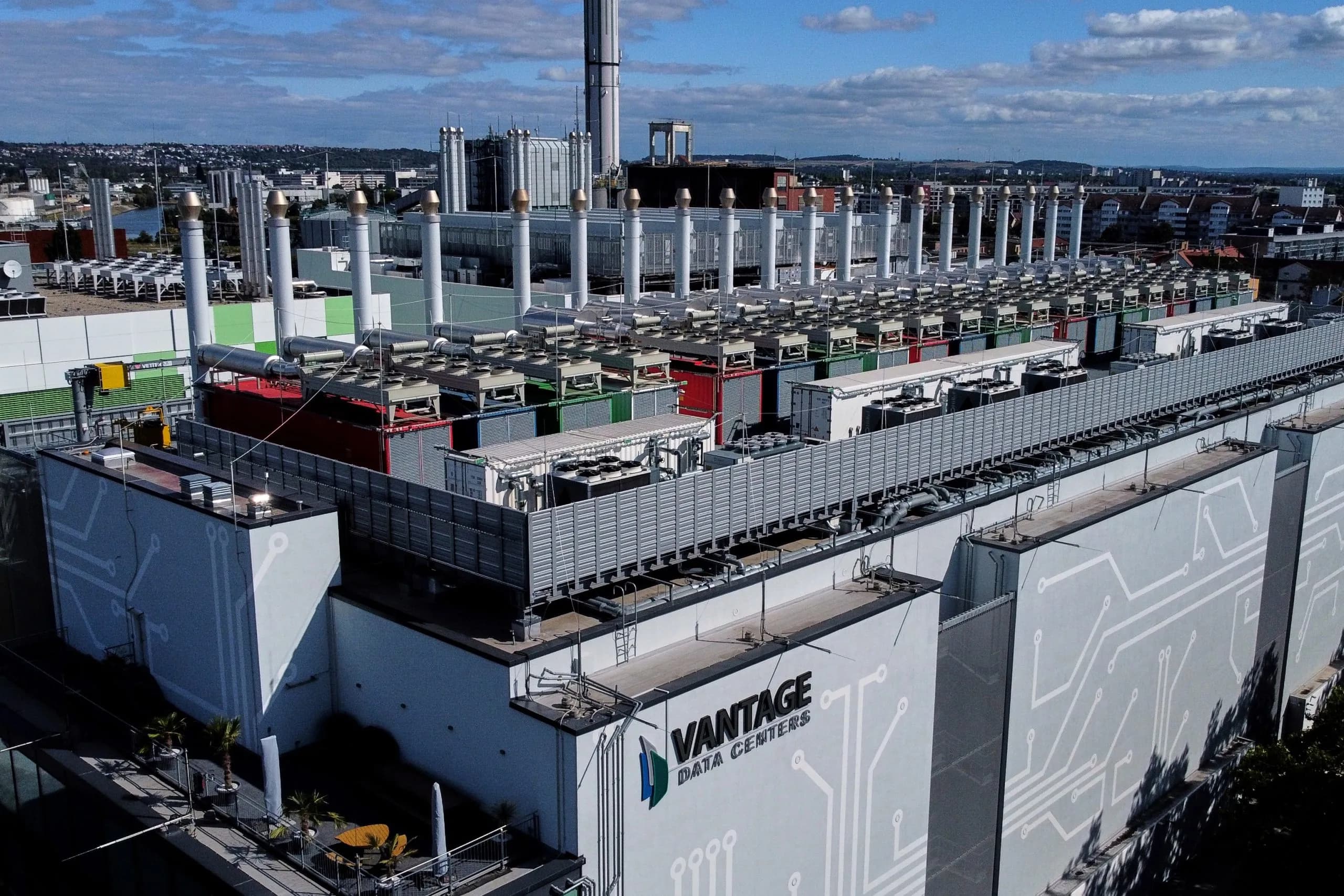 Η Ευρώπη ανοίγει διαγωνισμό για τα AI Gigafactories