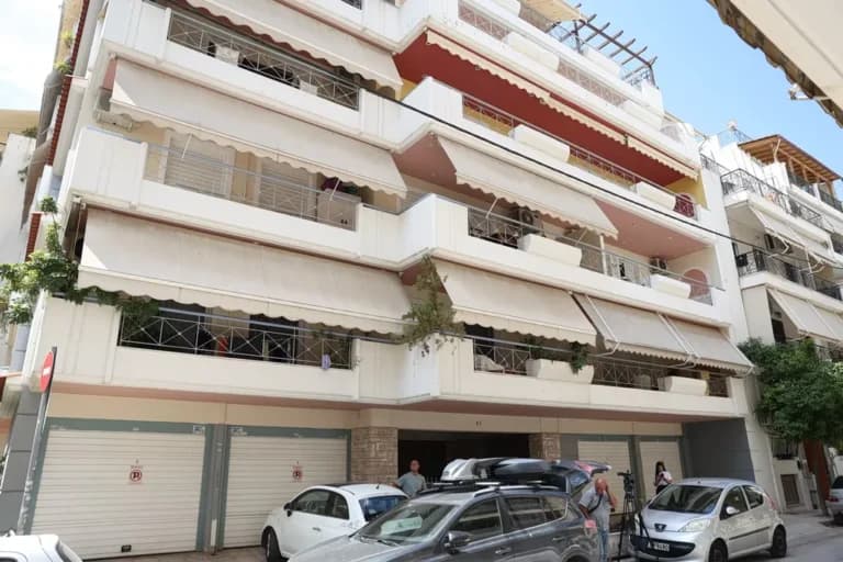 Πειραιάς: Δύο νέοι δικηγόροι νεκροί σε κλειστό γκαράζ