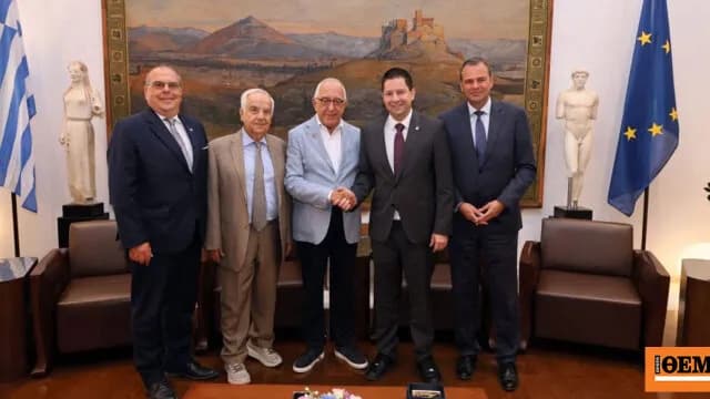 Η Βουλή υπέγραψε μνημόνιο συνεργασίας με το ΕΚΠΑ