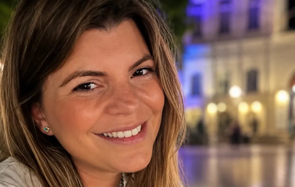 Η Μαίρη Οικονομοπούλου εξηγεί γιατί επιστρέφουμε στα φυσικά νύχια