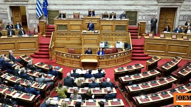 Ο Μητσοτάκης απαντά στον Ανδρουλάκη για την ακρίβεια