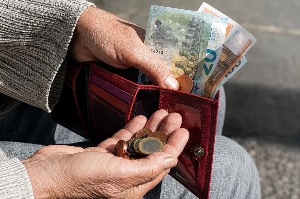 Ο Αούν ετοιμάζει ταξίδι στις ΗΠΑ για συνάντηση με Τραμπ