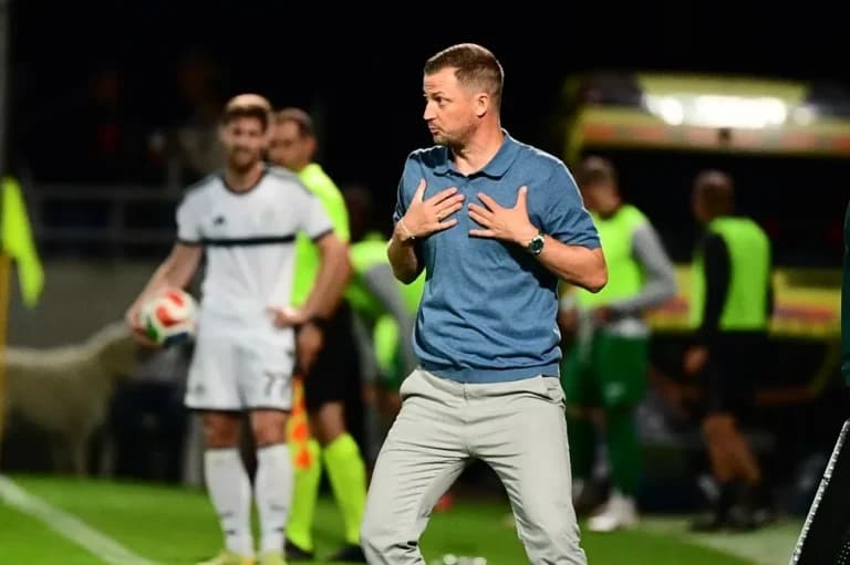 Ο Παναθηναϊκός νίκησε 2-1 την Πάκσι, μίλησε ο Νίστρουπ