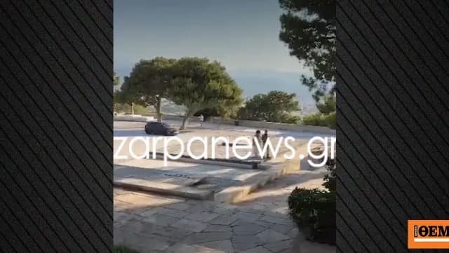 Αυτοκίνητο μπήκε στους Τάφους των Βενιζέλων στα Χανιά