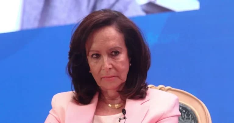 Η Άννα Διαμαντοπούλου αποχαιρετά τη μητέρα της: «Ξεριζωμός»