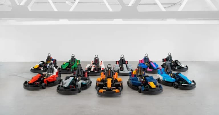 Το LEGO Drivers Parade επιστρέφει δυναμικά πριν το Σίλβερστοουν