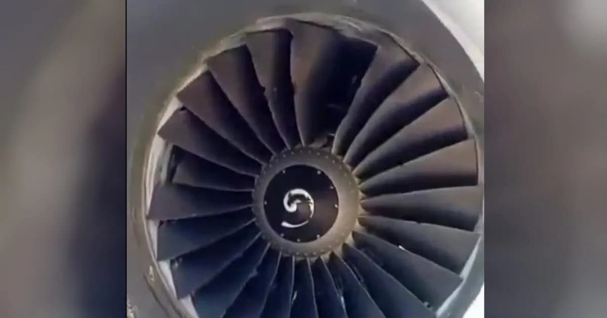 Ο τρόμος σε πτήση Ryanair: Έσπασε παράθυρο εν πτήσει