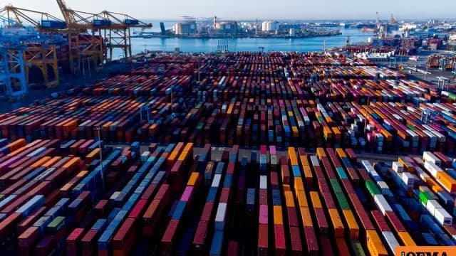 Η Ιαπωνία και η Αυστραλία αντιδρούν στους δασμούς Τραμπ