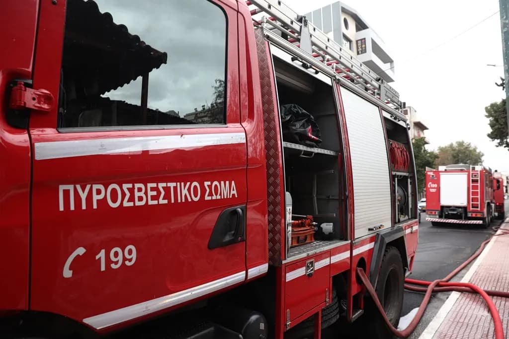 Φωτιά σε αυτοκίνητο στη Νέα Ιωνία Βόλου