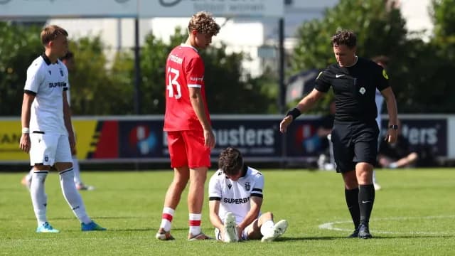 Ο ΠΑΟΚ ηττήθηκε 3-2 από την Τβέντε, ανησυχία για Ελουστόντο