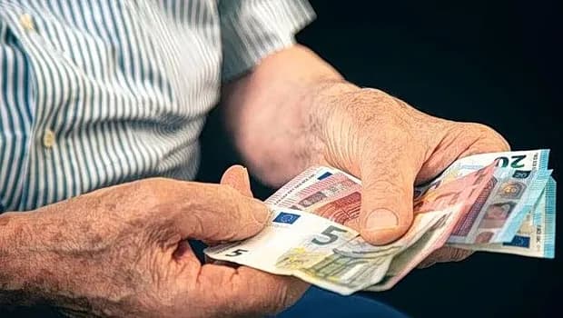 Οι συντάξεις Αυγούστου και Σεπτεμβρίου: Οι ημερομηνίες πληρωμής