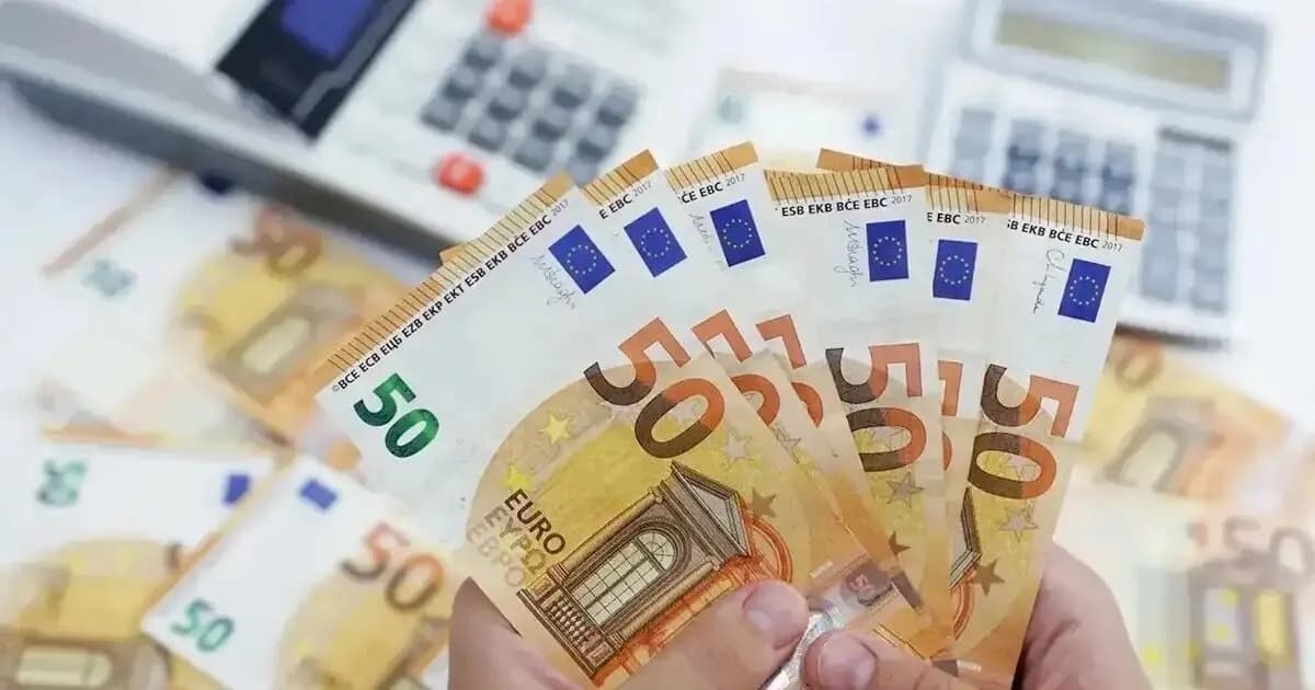 Η ΑΑΔΕ διευκρινίζει ποιοι δικαιούνται τα 150 ευρώ ανά παιδί