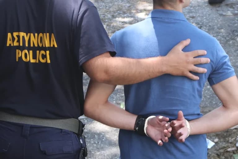 Η φωτιά στο Ωραιόκαστρο ξεκίνησε από τσιγάρο οδηγού