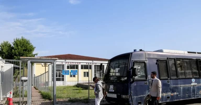 Η δίκη για τα Τέμπη: αιτήματα αναβολής από συνηγόρους