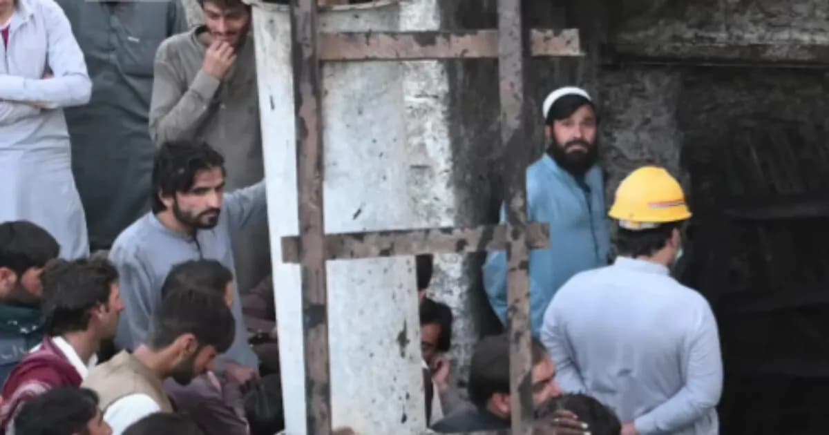 Η Έκρηξη σε Ορυχείο στο Πακιστάν Σκότωσε 34 Ανθρώπους
