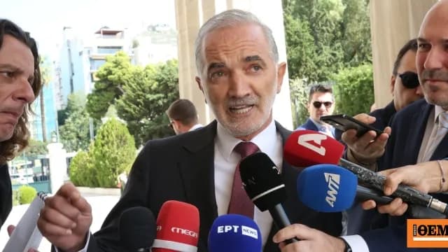 Η ΑΔΕΔΥ σε στάση εργασίας κατά της Αναθεώρησης