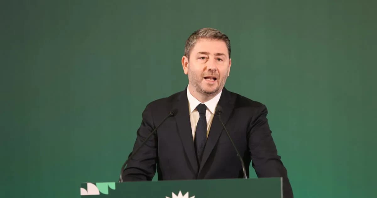 Η κηδεία του Χαμενεΐ: Η σορός ταξιδεύει προς το Ιράκ