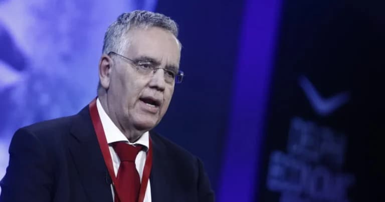 Συνελήφθη αλλοδαπός με χειροβομβίδες κοντά στον Βύρωνα