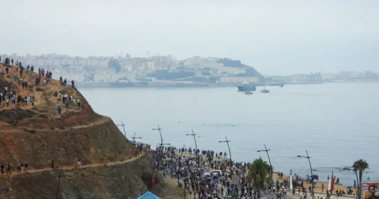 Η Θέουτα σε κρίση: 60.000 μετανάστες πέρασαν τα σύνορα