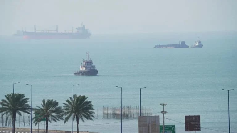 Οι ΗΠΑ εντείνουν τον ναυτικό αποκλεισμό κατά του Ιράν