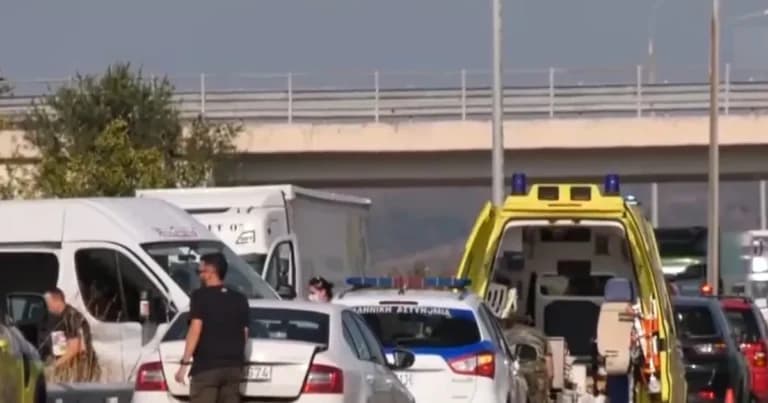Σοβαρό τροχαίο στην Εγνατία Οδό με βαν μεταναστών
