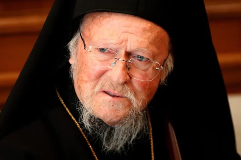 Ο Βαρθολομαίος δέχθηκε τον Πατριάρχη Θεόφιλο στο Φανάρι