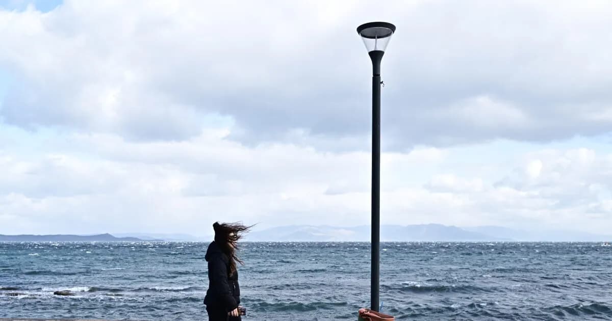 Ο κίνδυνος πυρκαγιάς αυξάνεται με ζέστη και ανέμους