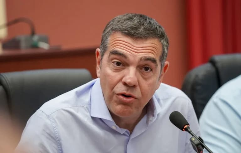 Ο Τσίπρας παρουσιάζει πρόταση για την Τοπική Αυτοδιοίκηση