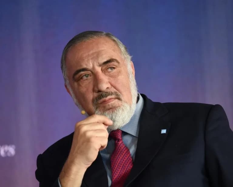Η Tsakos Energy Navigation παραγγέλνει δεύτερο πλοίο LNG