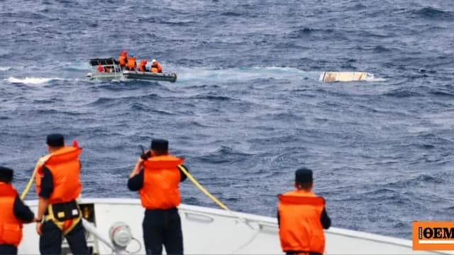 Το ναυάγιο στη Νότια Σινική Θάλασσα αφήνει 17 αγνοούμενους