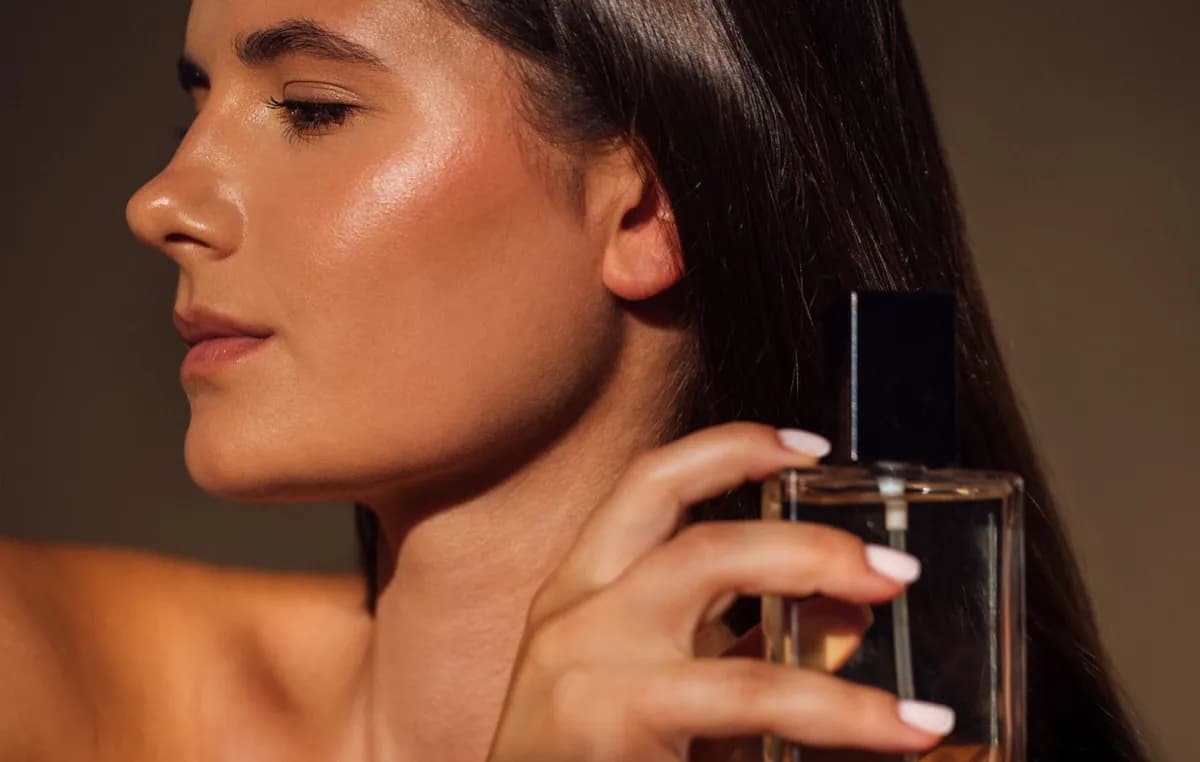 Τα hair mists είναι η νέα τάση της καλοκαιρινής ομορφιάς