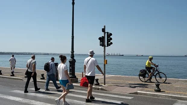 Καιρός σήμερα Τρίτη 7 Ιουλίου: Ζέστη και άνεμοι στο Αιγαίο