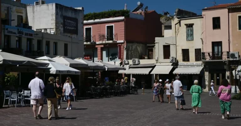 Ο τουρισμός στην Κρήτη ανεβαίνει, τα έσοδα μένουν πίσω