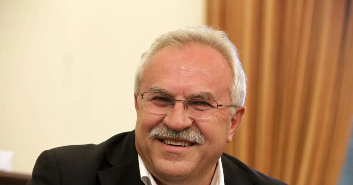 Ο Δημήτρης Γάκης πέτυχε στις Πανελλαδικές στα 70 του