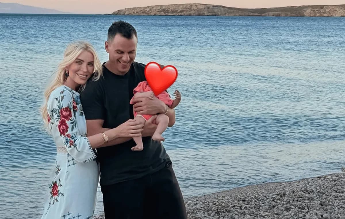 Η Κατερίνα Καινούργιου εκπλήρωσε το τάμα της στην Πάρο