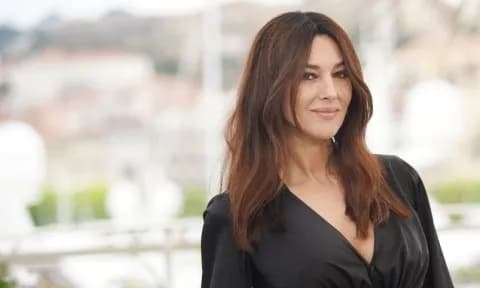 Η κόρη της Μόνικα Μπελούτσι έκανε ντεμπούτο στην πασαρέλα