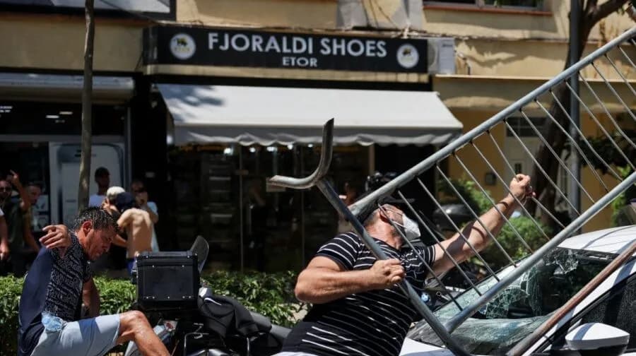 Η Αλβανία σε αναβρασμό: Βίαιη διάλυση διαδήλωσης στα Τίρανα