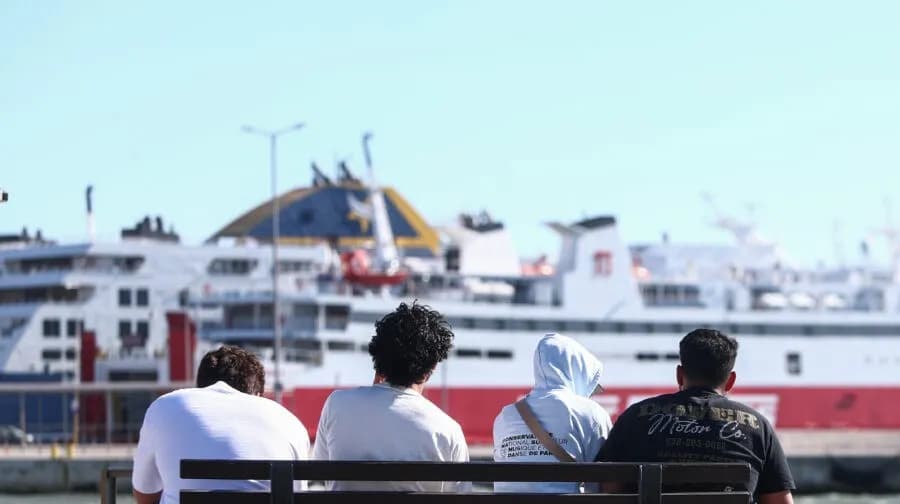 Λιμενικό: Αίρεται σταδιακά το απαγορευτικό απόπλου