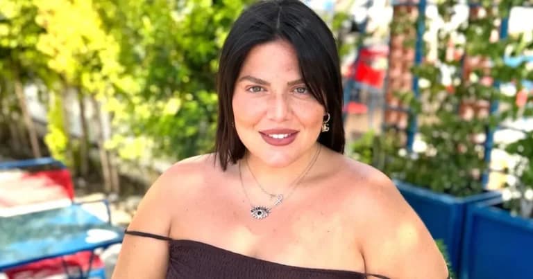 Η Δανάη Μπάρκα άλλαξε κούρεμα ενάμιση μήνα μετά τον γάμο της