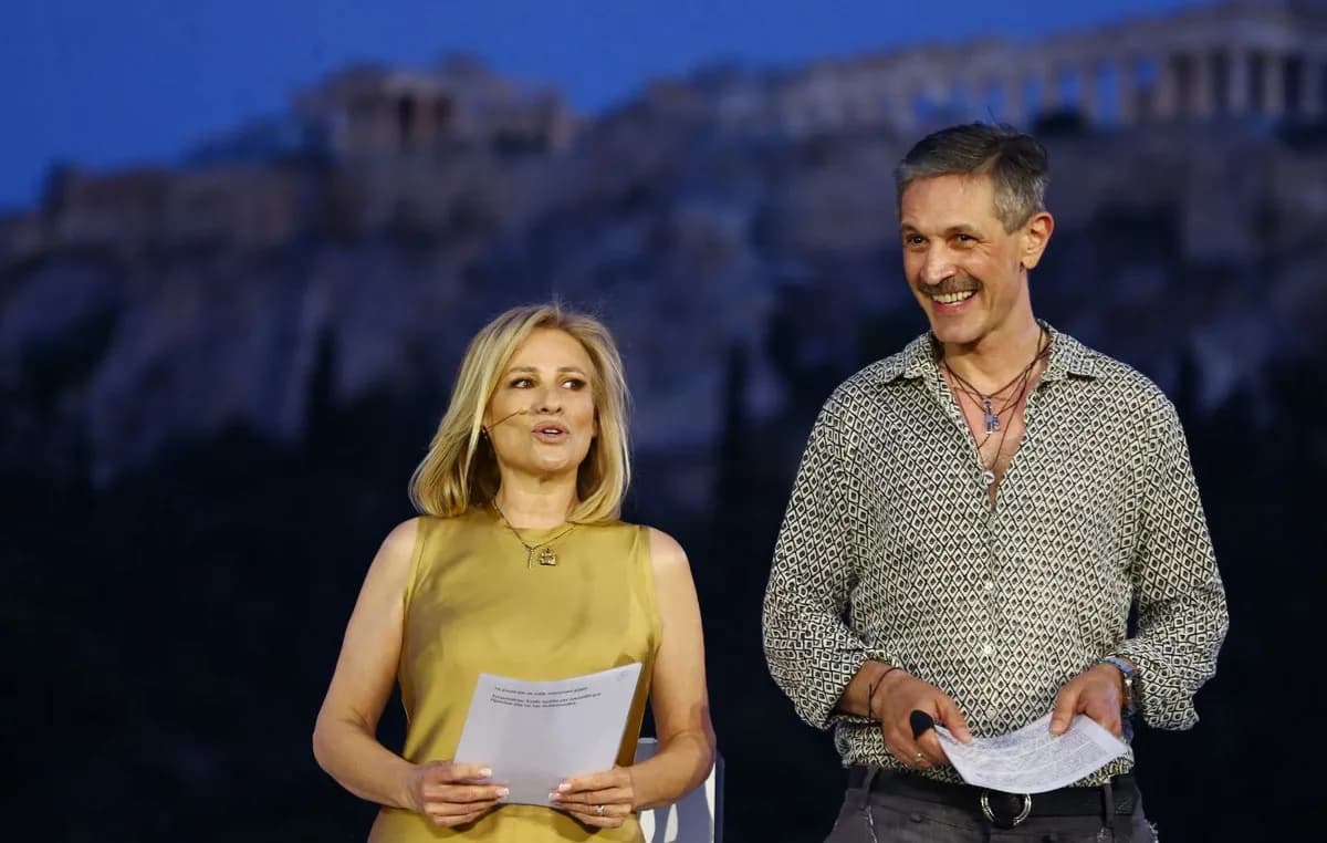 Η Μαριάννα Τουμασάτου: «Κουρασμένοι όλοι οι Έλληνες»