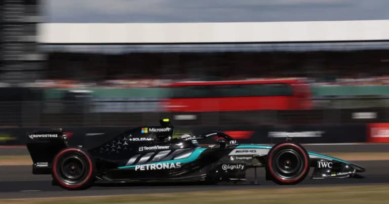 Ο Αντονέλι κυρίαρχος στις δοκιμές για το Grand Prix Βρετανίας