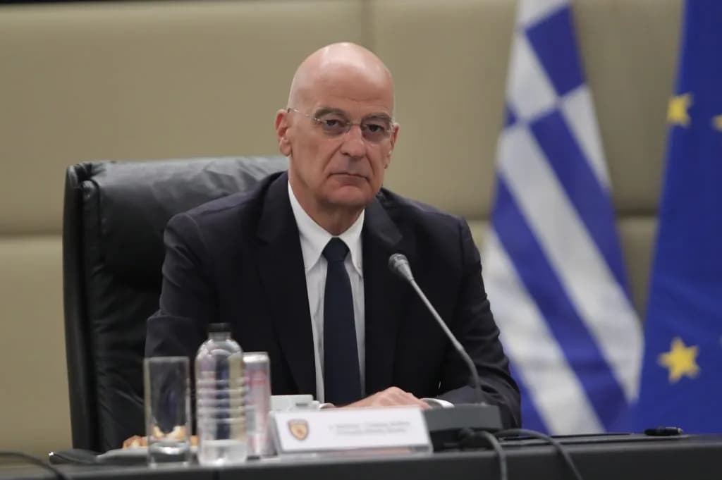 Ο Δένδιας ευχήθηκε στις ΗΠΑ για τα 250 χρόνια Ανεξαρτησίας