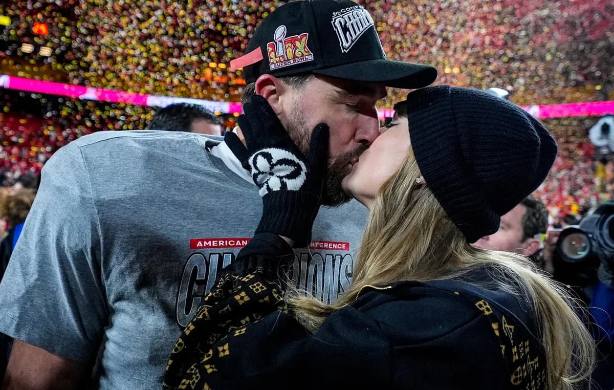 Η Taylor Swift παντρεύτηκε τον Travis Kelce στη Νέα Υόρκη