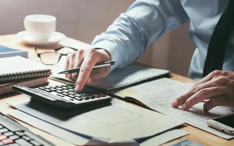 Ο e-ΕΦΚΑ καταβάλλει 2,5 δισ. ευρώ σε συντάξεις Αυγούστου