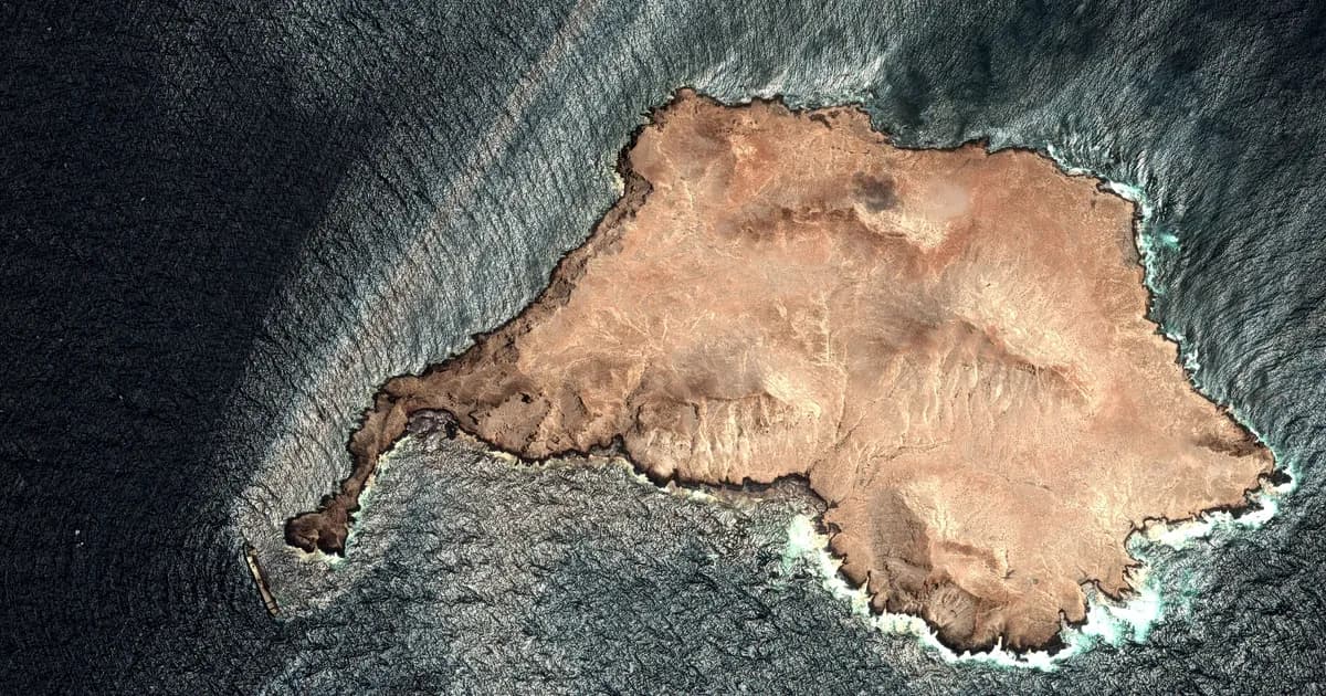 Πετρελαιοκηλίδα στο Ομάν απειλεί τα νησιά Χαλανίγιατ