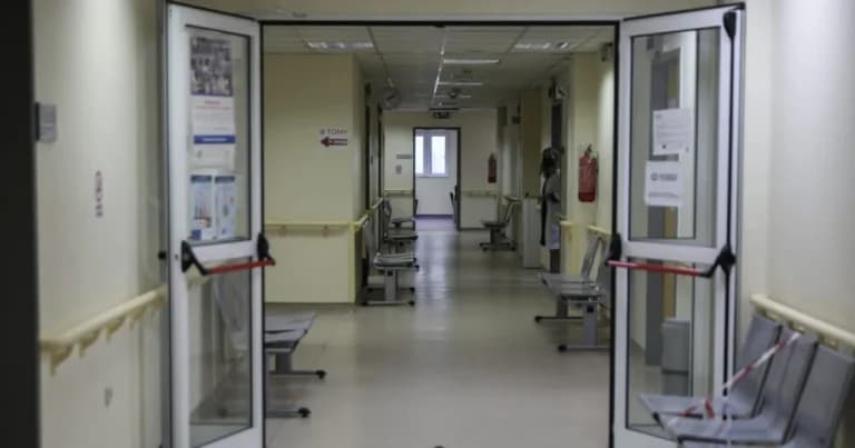 Καταγγελία για επίθεση σε νοσηλεύτρια στον Ερυθρό Σταυρό