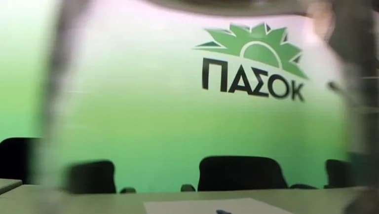 Το ΠΑΣΟΚ κατά Πιερρακάκη για πρόωρη αποπληρωμή χρέους
