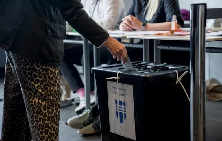 Η Ισλανδία ψηφίζει για την επανέναρξη ένταξης στην ΕΕ