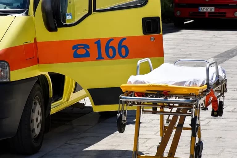 46χρονος διασώθηκε από πτώση σε φωταγωγό στη Θεσσαλονίκη