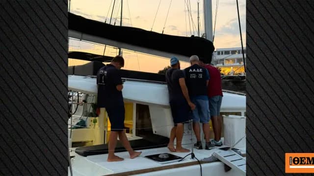 Η ΑΑΔΕ εντόπισε φοροδιαφυγή σε τουριστικά σκάφη στη Σαντορίνη